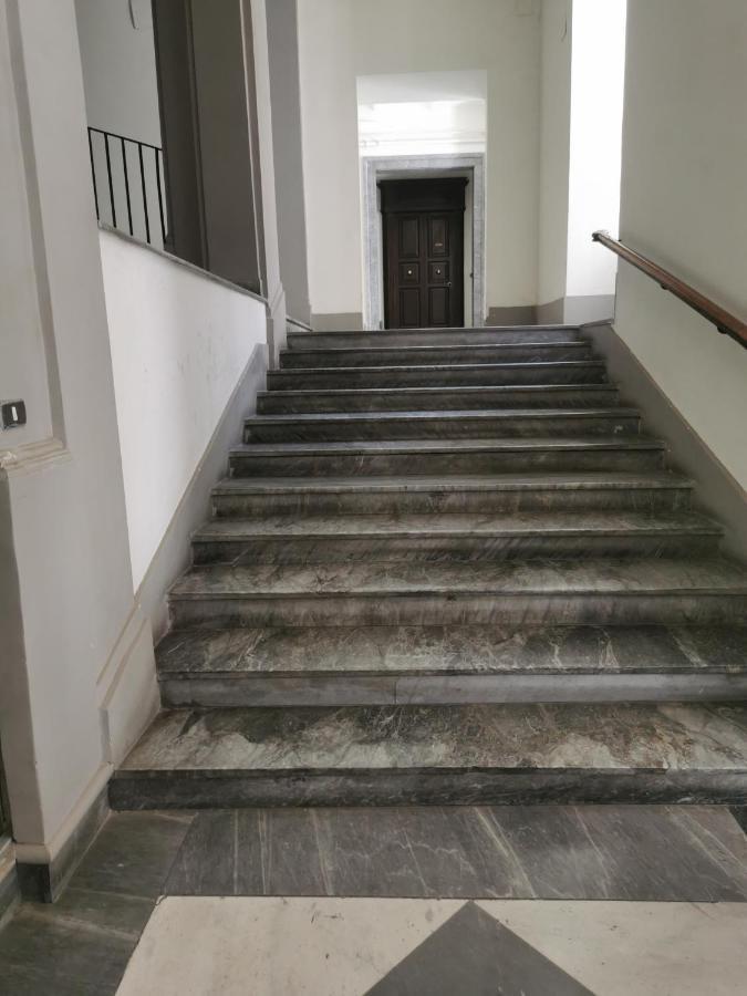 Centro Chiaia Appartement