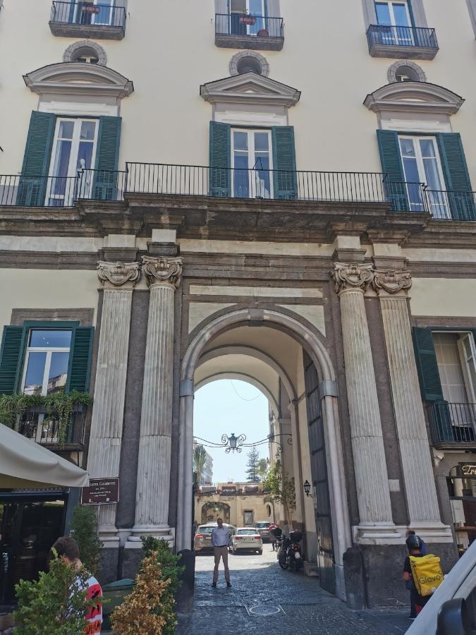 Centro Chiaia Appartamento *